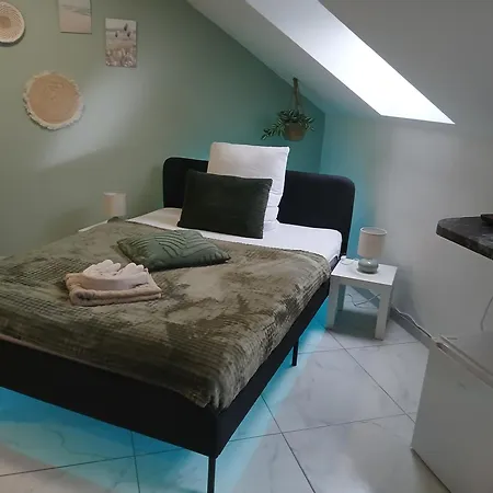 Honor - Neu Renoviert * Linz