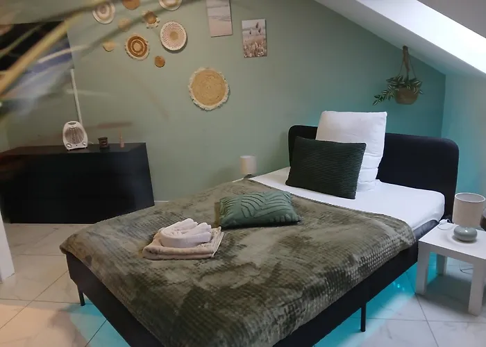 Honor - Neu Renoviert Lägenhet *