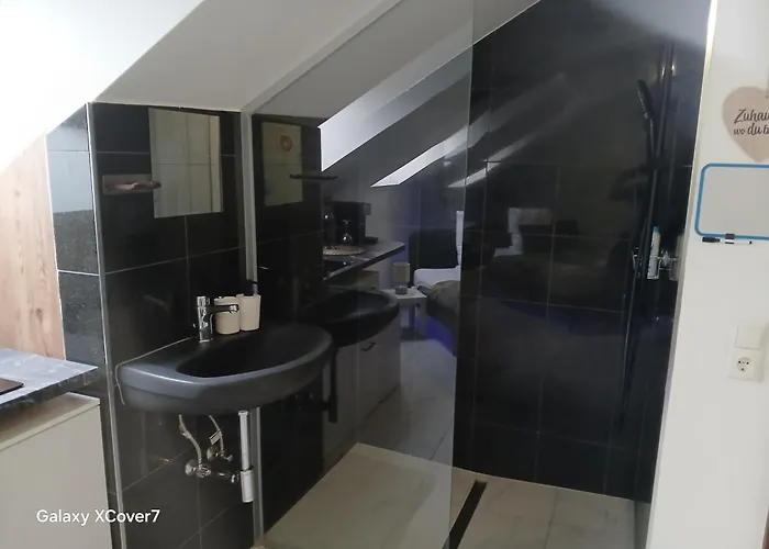 Lägenhet Honor - Neu Renoviert *